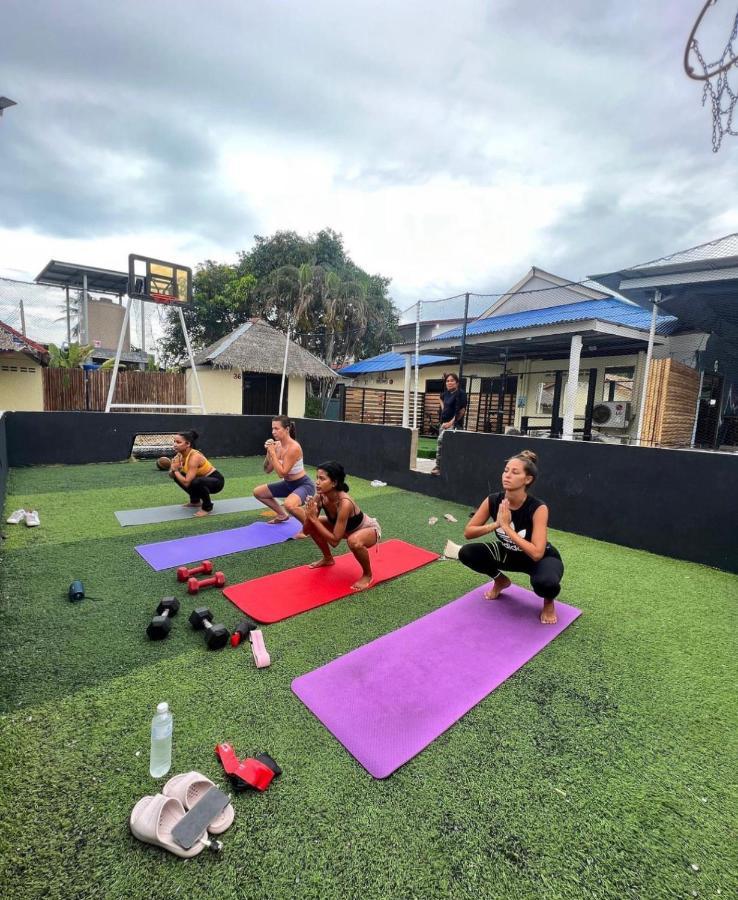 帕岸岛 Phangan Padel Club酒店 外观 照片