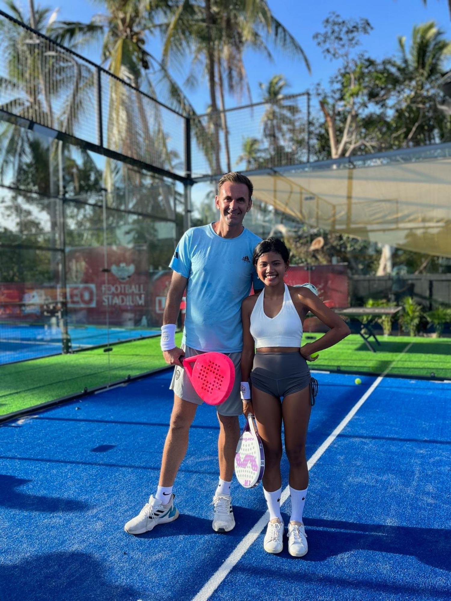 帕岸岛 Phangan Padel Club酒店 外观 照片